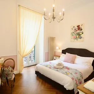Macchiato Boutique Naples